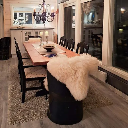 펜션 With A Fantastic Location By Nisser Nordbygda